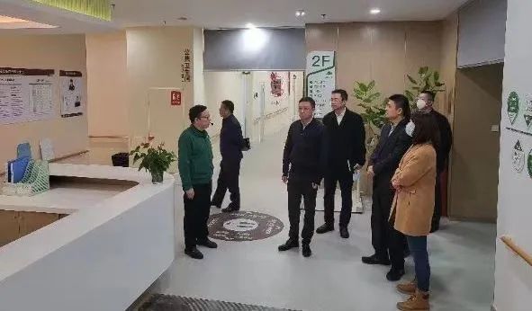 公司赴頤信養(yǎng)老公司開展康養(yǎng)項(xiàng)目現(xiàn)場(chǎng)推進(jìn)會(huì)